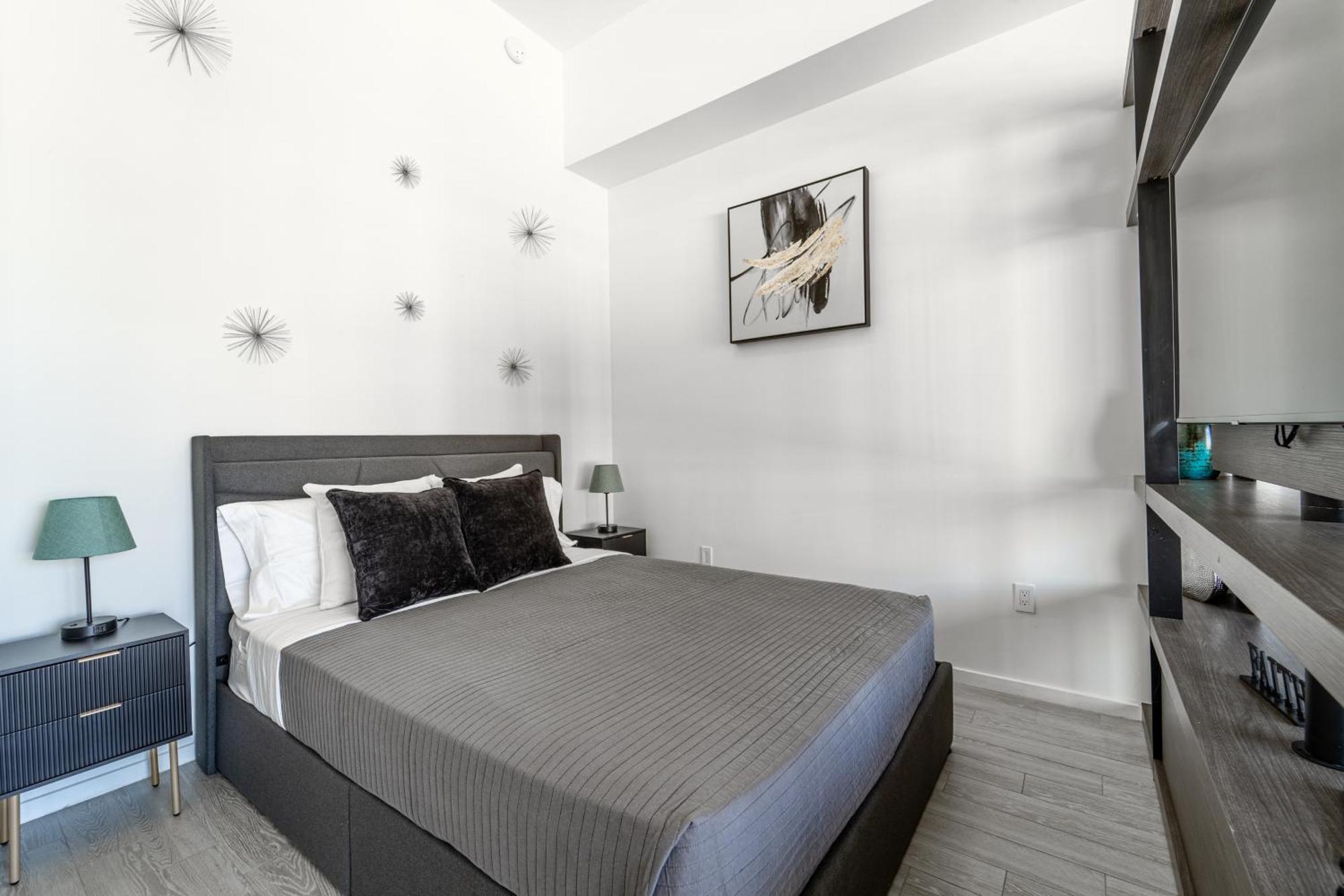 Tr Miami 2 Bedroom, 1 Bedroom, And Studio Condos With Balconies Exterior photo
