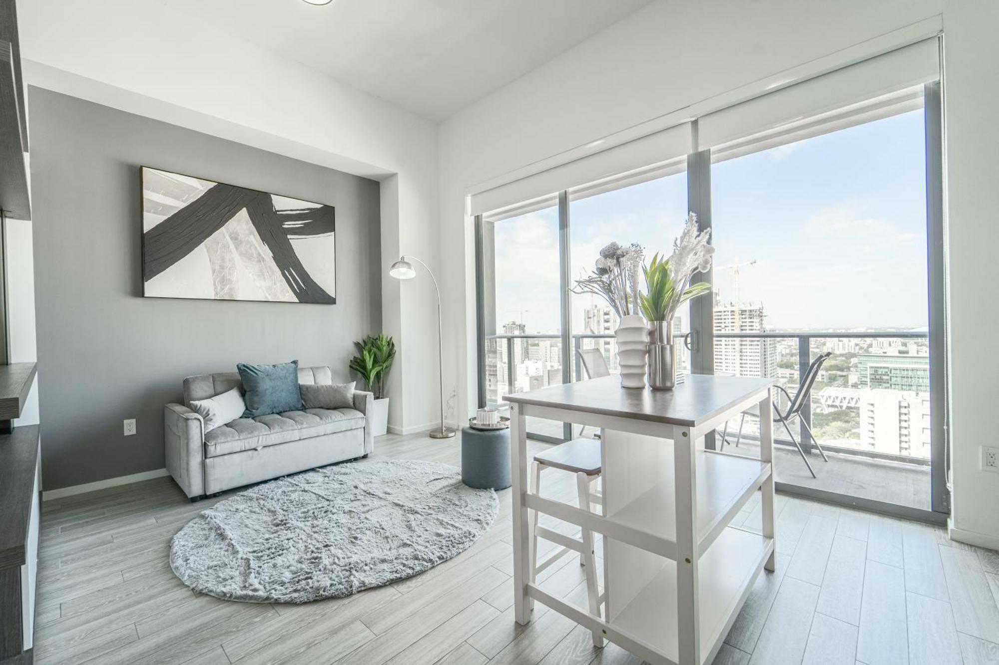Tr Miami 2 Bedroom, 1 Bedroom, And Studio Condos With Balconies Exterior photo