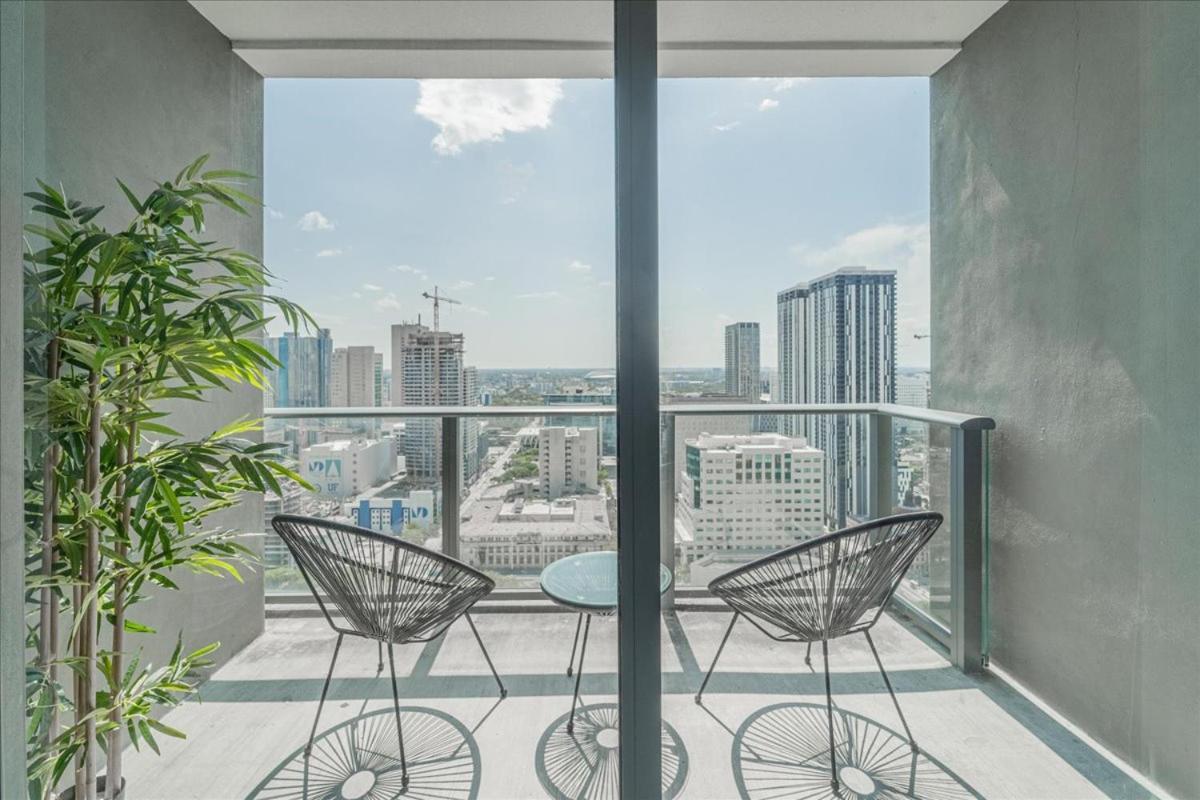 Tr Miami 2 Bedroom, 1 Bedroom, And Studio Condos With Balconies Exterior photo